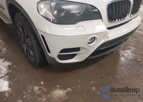 2011 BMW X5 xDrive35I/xDrive35I Premium/xDrive35I Sport Activity z USA, uszkodzony, nr VIN 5UXZV4C52BL410578